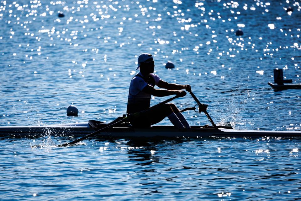 George, alongside Oliver Wynne-Griffith, qualified first in the men's pair heat 2 in a time of 7:02.55