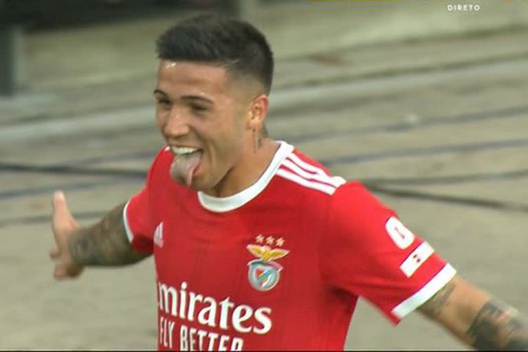 Otro gol de Enzo Fernández para Benfica