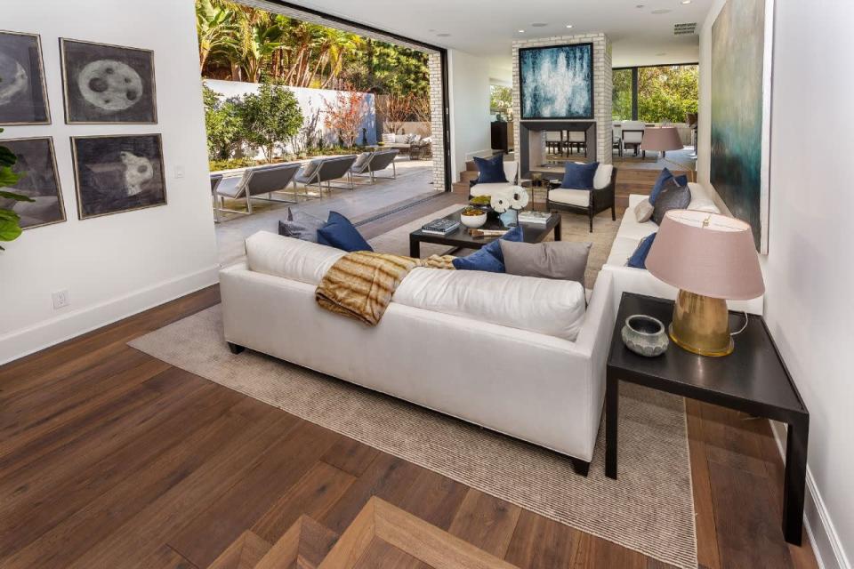 Emily Blunt and John Krasinski’s Hollywood Hills home