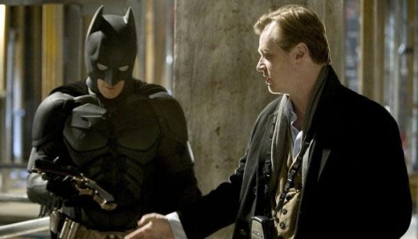 Christopher Nolan dirigiendo The Dark Knight (2008)