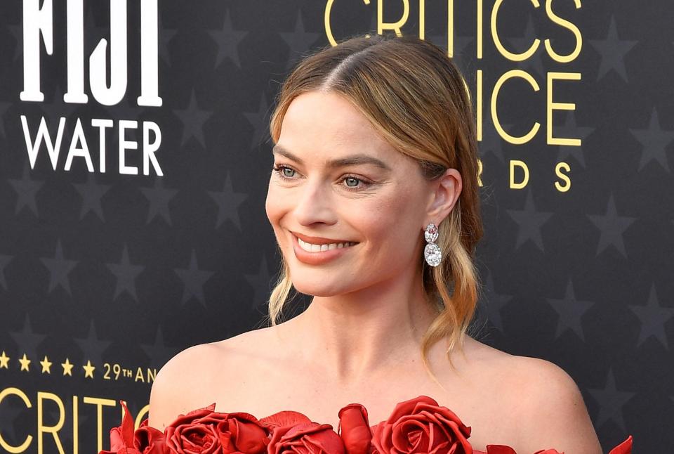 Australian Police Are 'Investigating' As Margot Robbie Was 'Robbed'