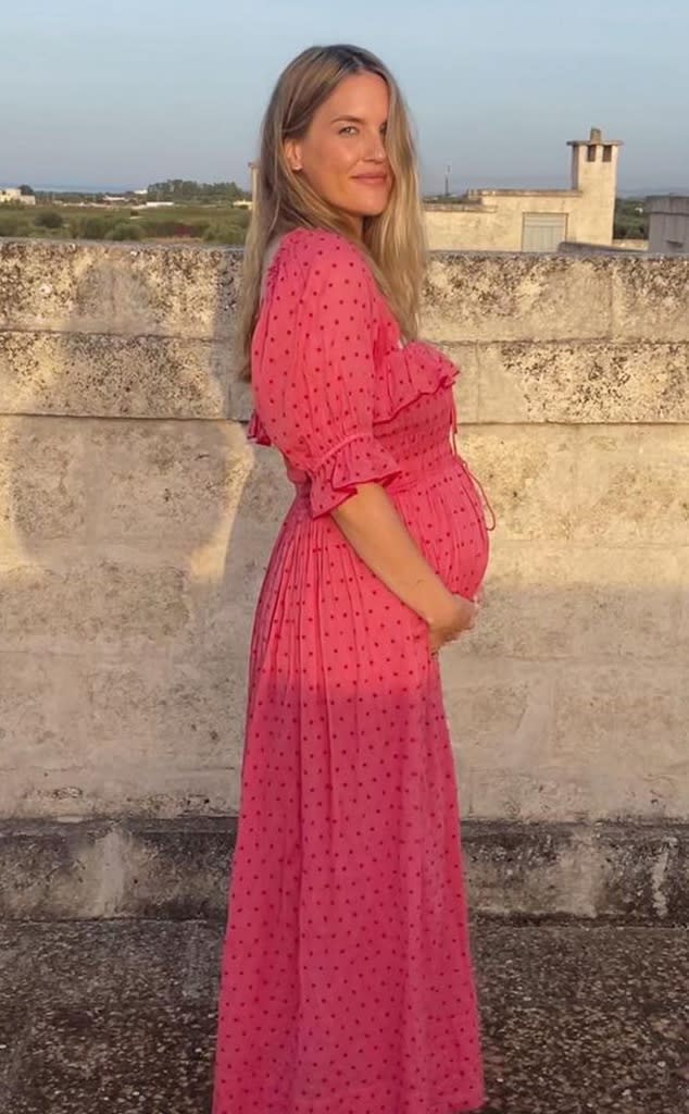 Paige O'Brien pregnant, Instagram