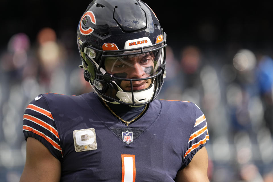 Chicago Bears quarterback Justin Fields (1) warmups before an NFL football game against the Detroit Lions in Chicago, Sunday, Nov. 13, 2022. (AP Photo/Nam Y. Huh)