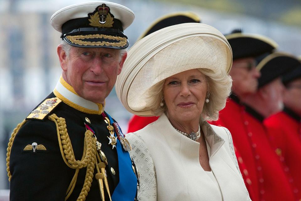 king charles, queen Camilla, prince william, prince harry, queen elizabeth