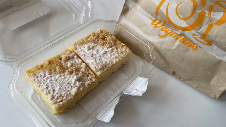 Lemon crumb bar