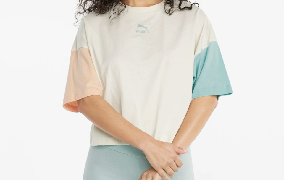 Boxy colorblock t-shirt in white, coral and blue. (Photo: Puma)