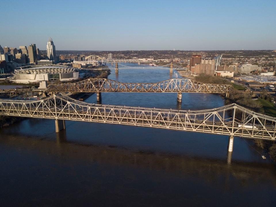 The Brent Spence Bridge spans the Ohio River on the Ohio-Kentucky border in Cincinnati, Ohio on April 2, 2021. (Jeff Dean/AFP via Getty Images)