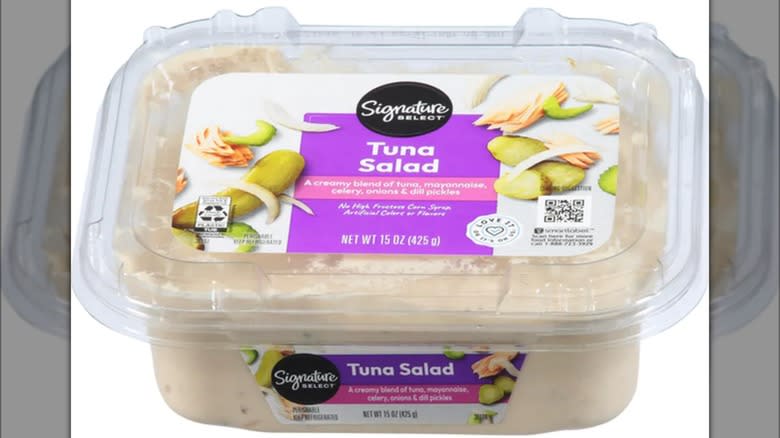 signature select premium tuna salad