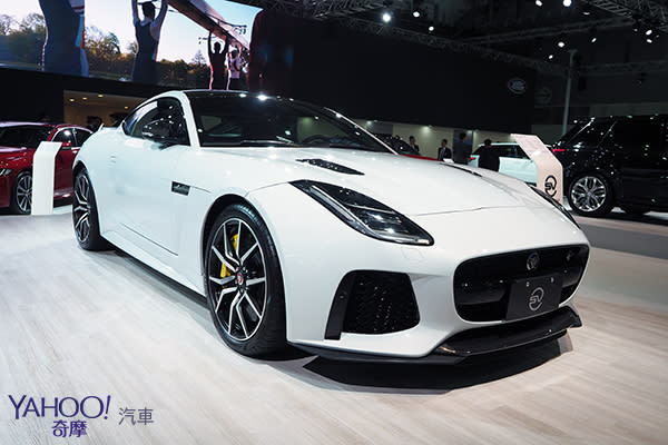 【台北車展】Jaguar & Land Rover 展演時刻玩美均衡－2018台北車展