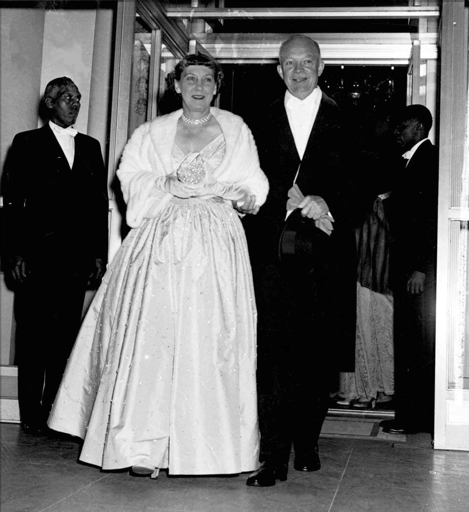 Modische Statements: Die pompösen Outfits der First Ladies zur US-Amtseinführung