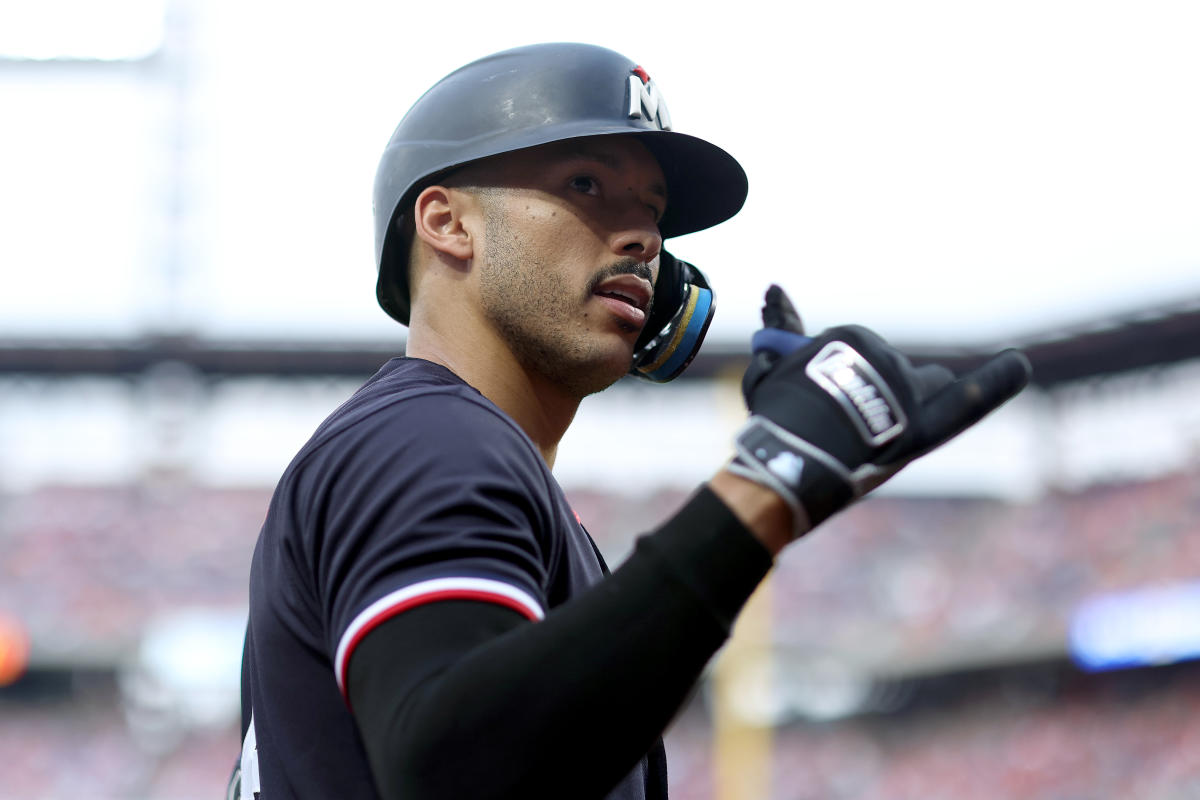 MLB DFS Picks: Yahoo Plays and Strategy for Sunday, October 1