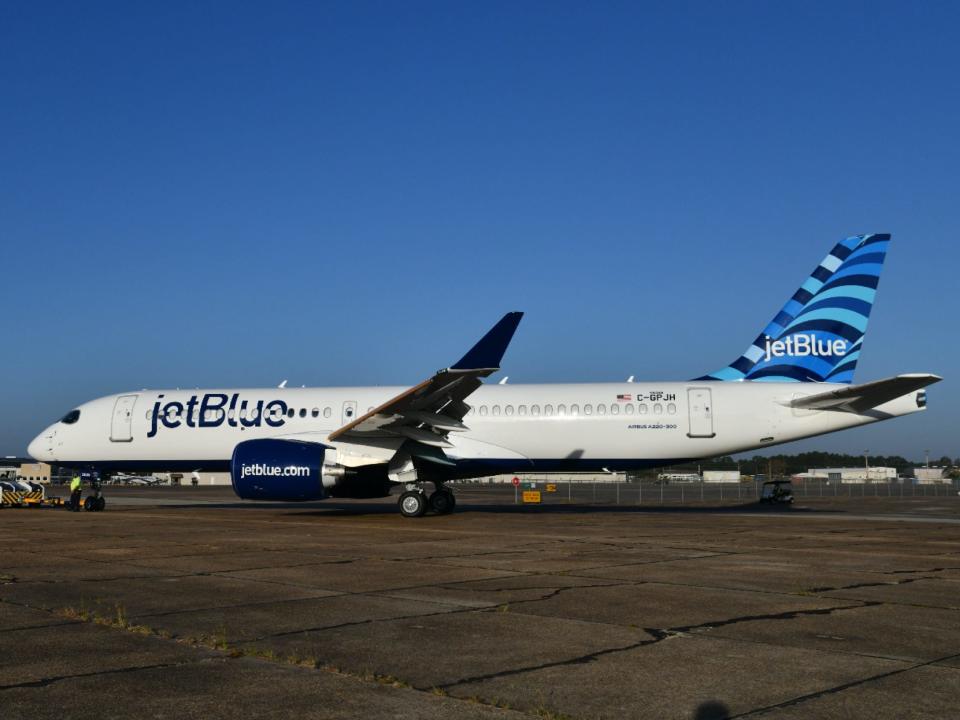 JetBlue Airways Airbus A220-300