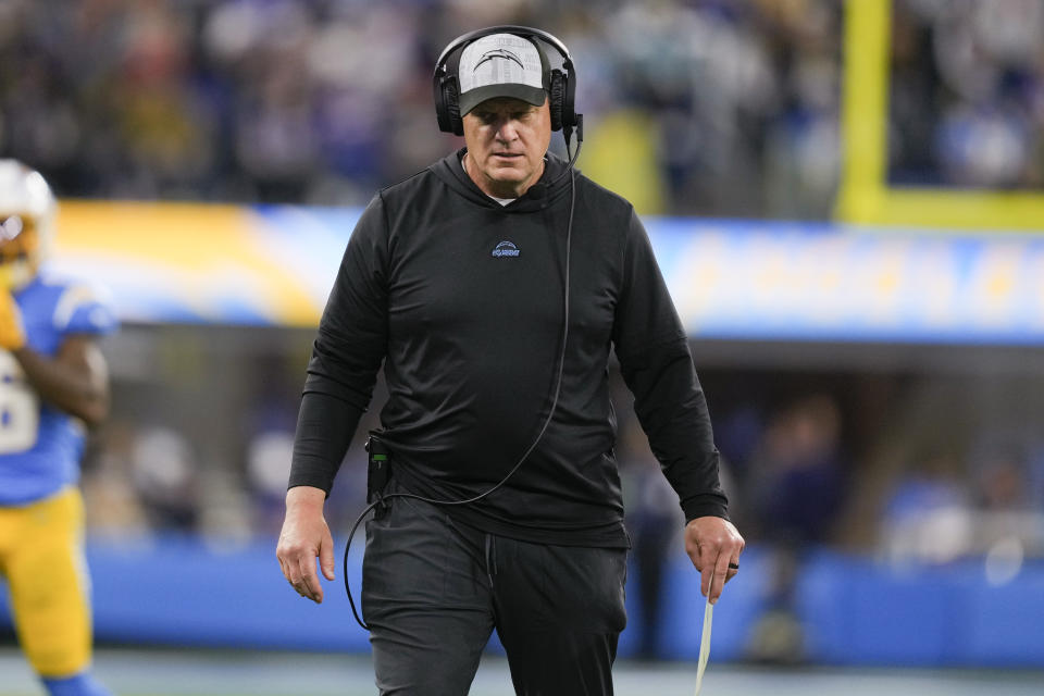 Los Angeles Chargers interim head coach Giff Smith walks on the sideline during the first half of an NFL football game against the Buffalo Bills, Saturday, Dec. 23, 2023, in Inglewood, Calif. (AP Photo/Ryan Sun)