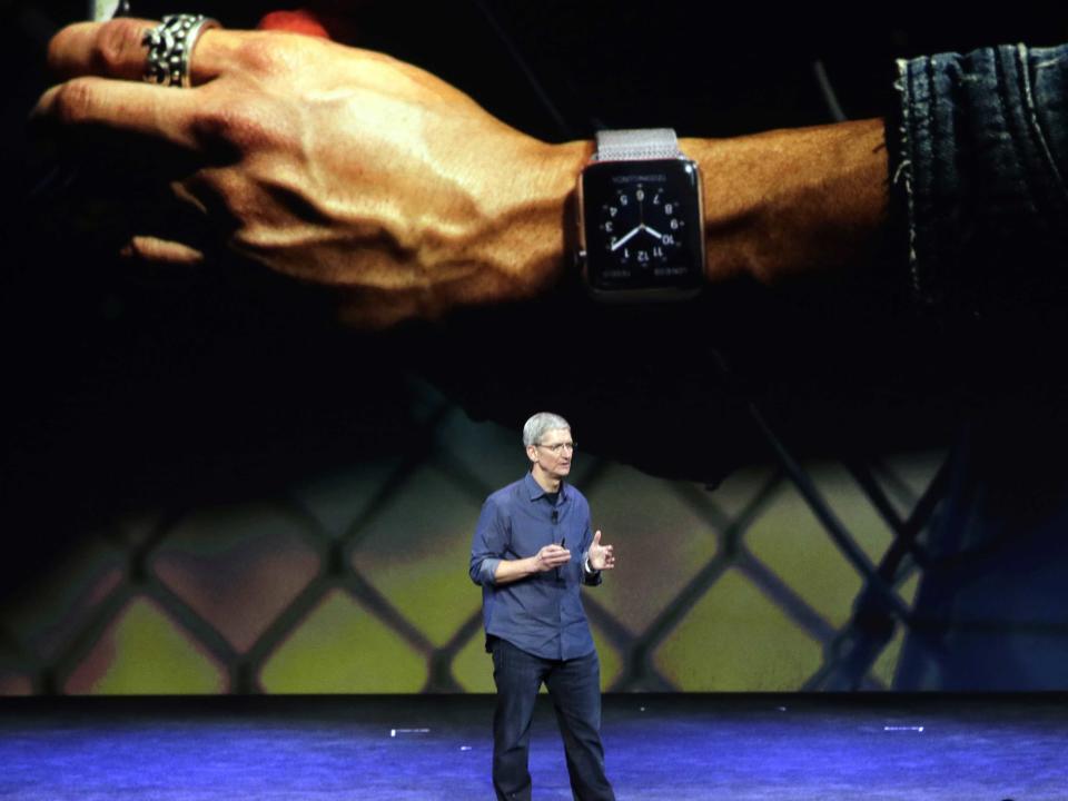 Tim Cook Apple Watch