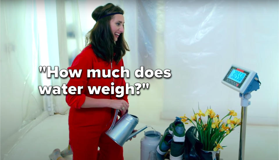 Jessica Knappett says, "How much does water weigh?"