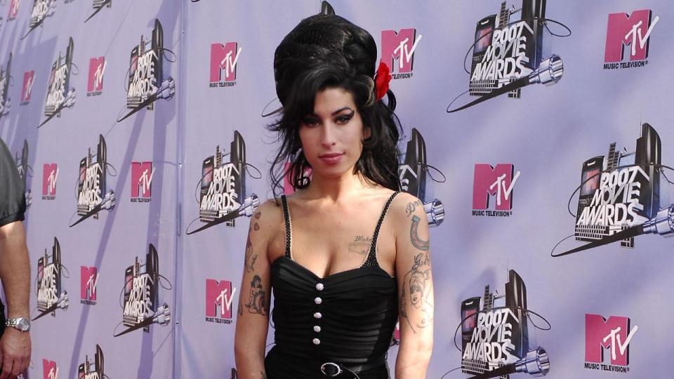 Amy Winehouse. Photo by: Michael Germana/Everett Collection.