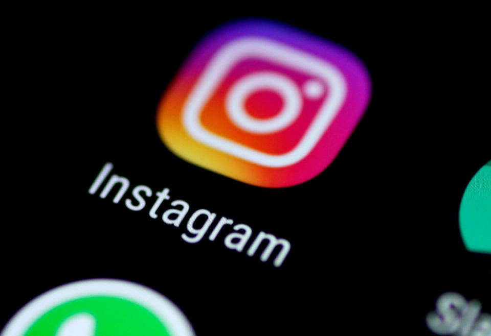 Instagram and Facebook are both testing Do Not Disturb features, TechCrunch