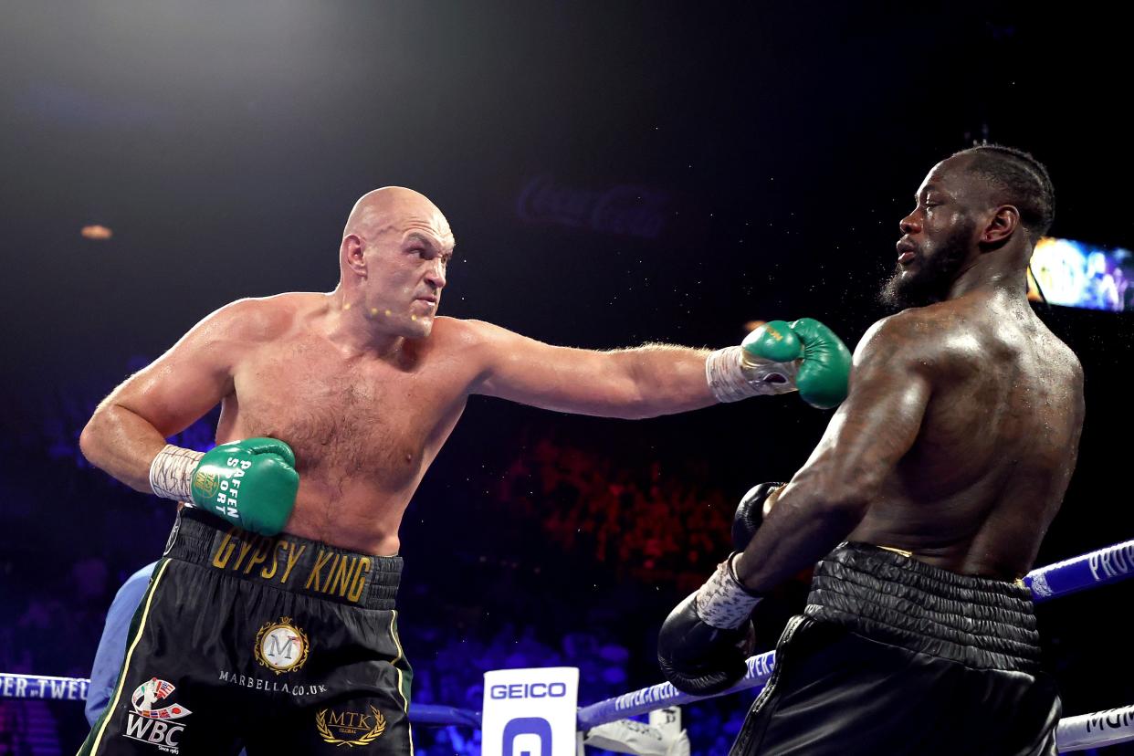 <p>On top: Tyson Fury</p> (Getty Images)