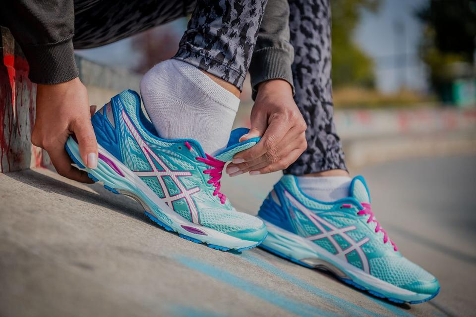 Mit den elastischen Schnürsenkeln verwandelst du jeden Schnürschuh in einen Slip On. (Bild: PR leazy)