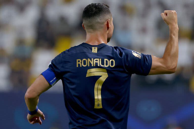 Cristiano Ronaldo, máximo goleador del mundo en 2023, no pelea por la Bota de Oro 