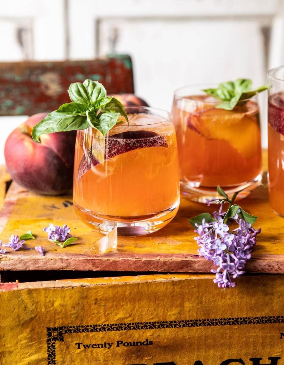 Spritz vodka, pêche et vinaigre balsamique