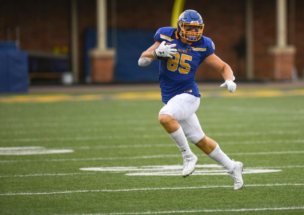 South Dakota State's Tucker Kraft runs the ball on Saturday, October 9, 2021, at Dana J. Dykhouse Stadium in Brookings.