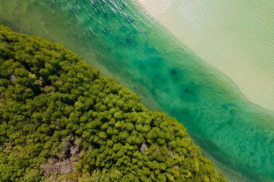 閣骨島（Image Source : Getty Creative）