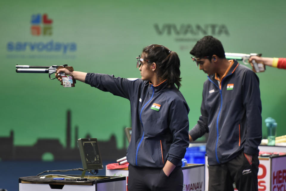 Manu Bhaker and Saurabh Chaudhary (Image:Getty)