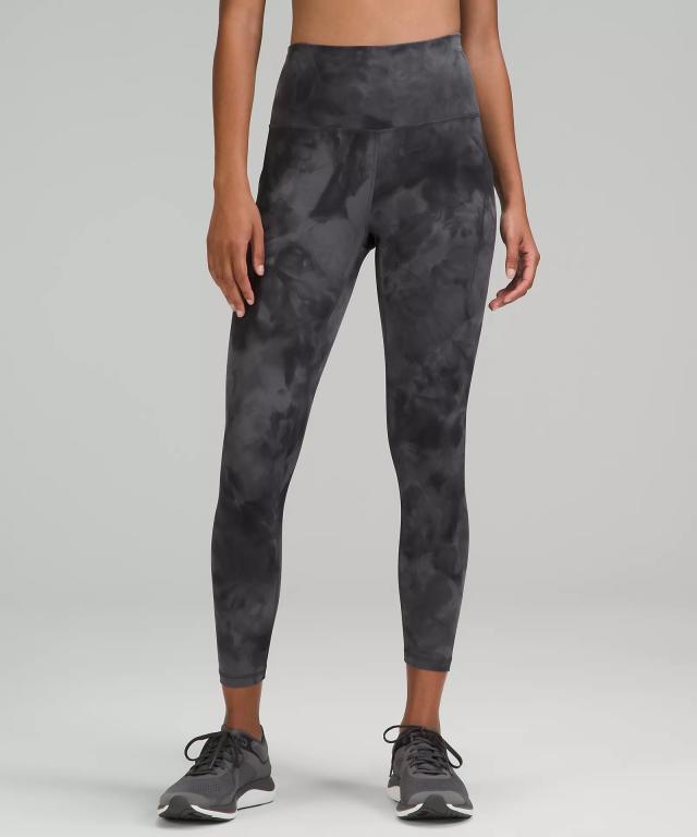 Why are Lululemon leggings so popular? Plus, deals and alternatives - CBS  News