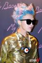 [Photo] G-Dragon appears in a shocking hair style