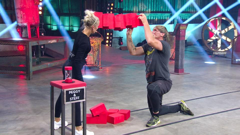 Die Kult-Auswanderer Peggy und Steff flogen im Halfinale raus. (Bild: RTL)