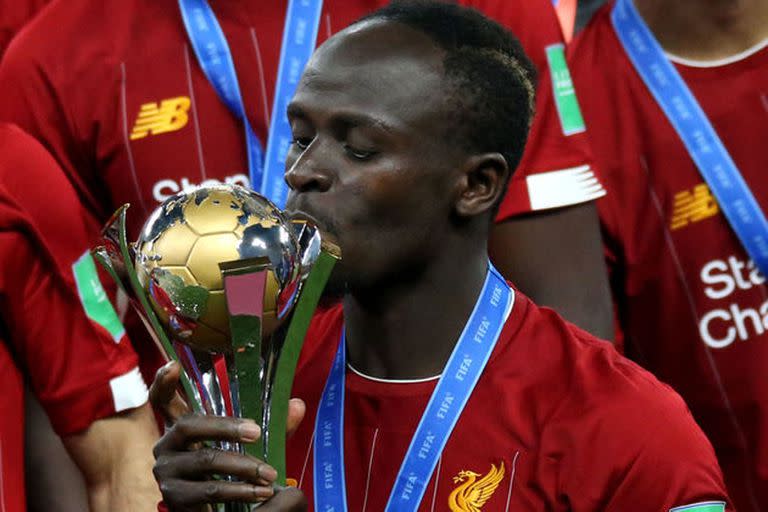 Mané, campeón del mundo con Liverpool, en 2019