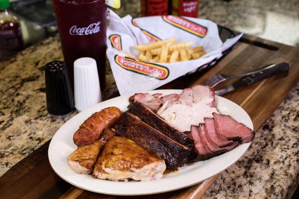 For more than 40 years, Jacksonville-based Woody's Bar-B-Q has been serving up its signature barbecue in Northeast Florida and beyond.