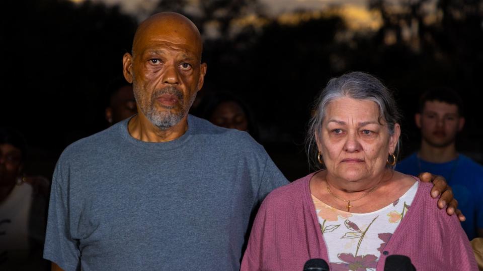 The family of the man shot and killed by Winter Park police while attending his niece’s wedding reception is refuting what officers said happened leading up to the shooting.