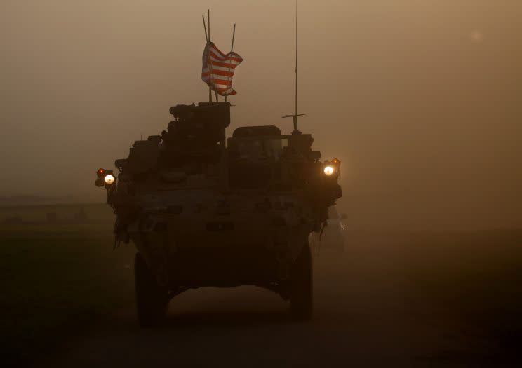 Gepanzerte US-Patrouille in Rojava (Bild: AFP)