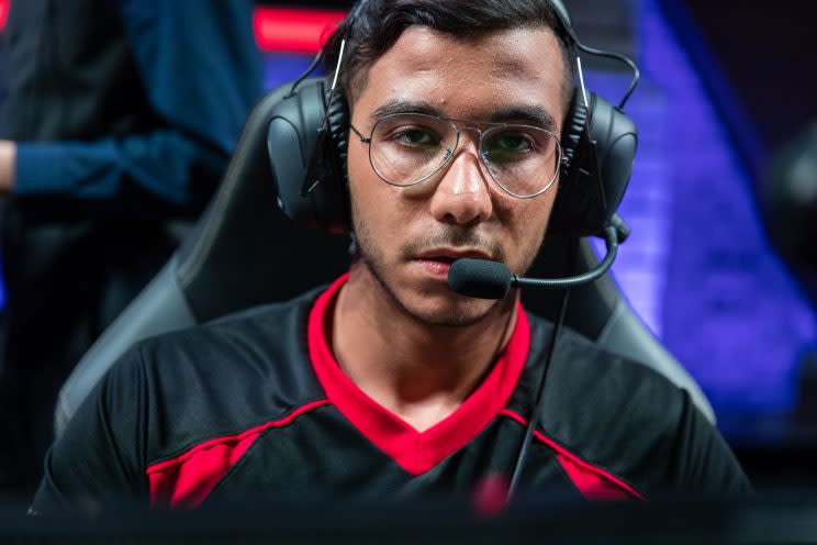 CozQ is the mid laner for Mysterious Monkeys (lolesports)