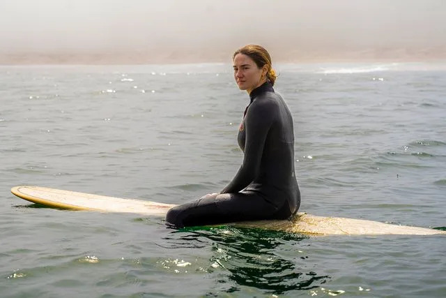 <p>Sam Johnson/Contenido intuitivo</p> Shailene Woodley en 'Hope in the Water'