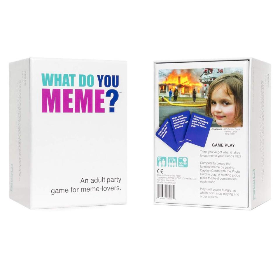 Best Last-Minute Christmas Gift for Friends: What Do You Meme? Party Game