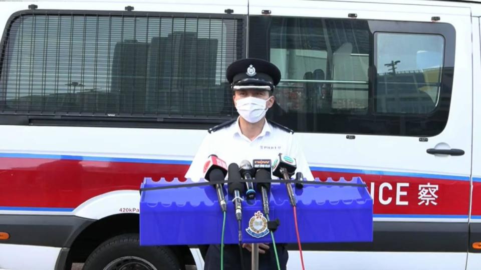 警方長沙灣批發市場掃蕩黑工　拘26人扣查3車