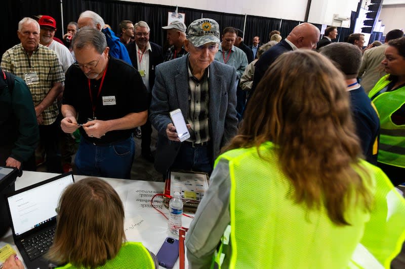 Utah GOP convention_MN_40 .JPG