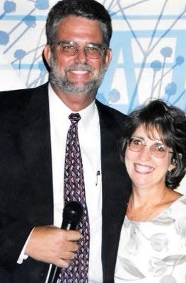 Former Ledger advertising director Steve Schmidt with longtime assistant Bobbi Earl. Schmidt, who spent 26 years at The Ledger starting in 1980, 10 of them as ad director, died Saturday in Lakeland. He was 66.