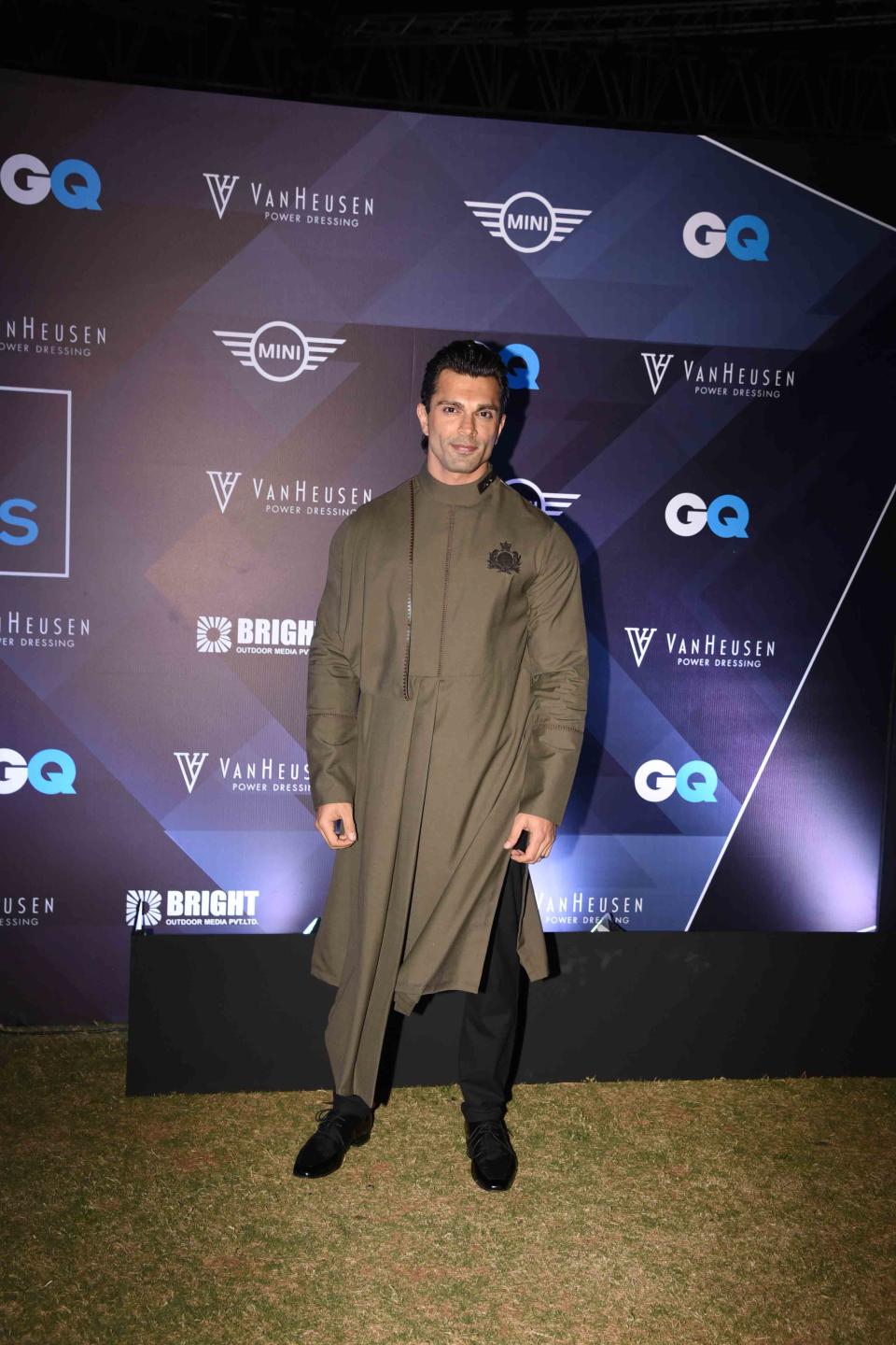 Bollywood meets fashion at 'Van Heusen and GQ Fashion Nights 2016' finale