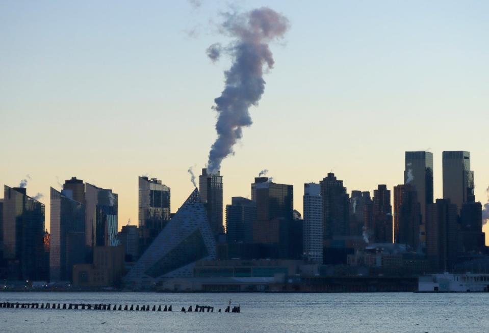 Paul Zuber, senior vice president at the NYS Business Council, claimed that New York won’t be able to meet the goals required by the state’s “asinine” climate change law. Photo by Gary Hershorn/Getty Images