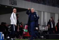 Didier Deschamps a effectué ses deux derniers changements dans les dix dernières minutes. Nabil Fekir a remplacé Wissam Ben Yedder et Benjamin Pavard a pris la place de Léo Dubois, légèrement touché. (crédit AFP)