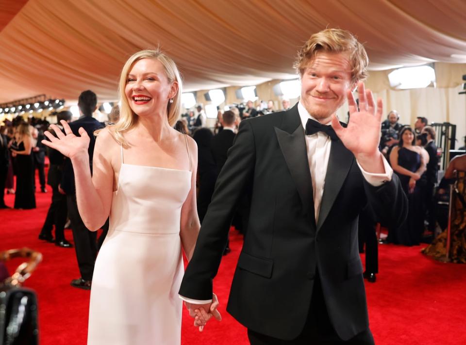 <p>Kirsten Dunst and Jesse Plemons</p>