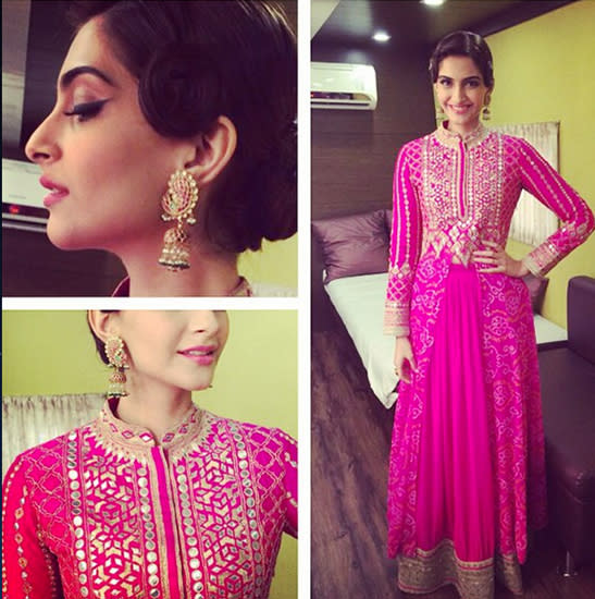 Embracing the classic vintage look with finger wave hair and pink lips.Image:Instagram.com/Sonamkapoor