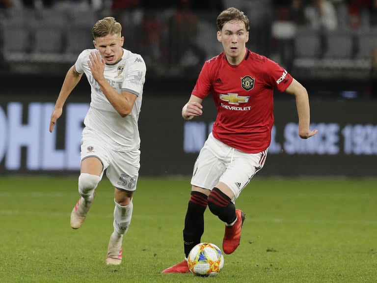 Mason Greenwood and Marcus Rashford put Manchester United on course for a comprehensive pre-season win against Leeds in Australia.Just 37 miles separate Old Trafford and Elland Road, but it was Perth's mammoth Optus Stadium that played host to these sides' first meeting since September 2011.Marcelo Bielsa's Sky Bet Championship promotion hopefuls Leeds showed flashes of quality but were eventually rolled over, with United winning 4-0 despite Ole Gunnar Solskjaer completely rotating his side at half-time.Greenwood and Wan Bissaka offer United a new look down the rightMason Greenwood and Aaron Wan Bissaka have been an absolute revelation for Manchester United so far this pre-season. Fans will be hoping the days of Juan Mata and Ashley Young playing out of position on the right side are finally over. With a goal and an assist between them in the first half, United fans can perhaps afford themselves some sort of excitement, despite this being only a pre-season friendly. Jesse Lingard and Dalot replaced them in the second half and looked decidedly less effective. It’s always hard to tell whether teenagers such as Greenwood will be able to perform in the Premier League, but he won’t have too many doubters.Pogba is still vital to this sideShould Paul Pogba leave Manchester United? That’s a matter of perspective. Are United fans willing to forgive the occasional lacklustre performance in exchange for one of the most creative and formidable midfielder’s in the world? Yes, he perhaps needs to work harder defensively, but United need to keep him onside if they are to challenge for the top four this season. There were no signs of the apathy that often plagued some of his performances last season as he jumped, stretched and slid for every ball and was the vector for the majority of United’s attacks. The architect of the first goal with a pre-assist and plenty of intricate play, Pogba can still be the heart of this United side. His attitude may change should he not get his desired move away from Old Trafford, but for now he continues to be Manchester United’s best, and most influential, player.Rashford will be United’s starting strikerAmid the absence of Romelu Lukaku, Marcus Rashford has inexorably made his case for why he should be United’s starting striker next season. A goal against Perth earlier in the week, and another today alongside a couple of decent chances where he hit the woodwork, Rashford surely must be ahead of Lukaku in the pecking order and it would be a surprise if he didn’t start against Chelsea on the first day of the Premier League season. Lukaku may still have a role to play, but it is hard to see where he would fit in should Rashford occupy that lone striker role come the start of the season.The loss of Jansson hits hardLeeds United looked very vulnerable in defence, especially in the first half. They may have left many of their senior players at home but this drubbing from rivals Manchester United won’t do much for their confidence. Barry Douglas is yet to realise the full potential or form that he showed at Molineux during his only season with Wolves, and the loss of Pontus Jansson may yet have a bigger impact than they were hoping. Keeping star player Kalvin Phillips is a must.Still hope for Leeds YetYes Leeds lost quite significantly, no they didn’t put up too much of a fight. But there is still much more to come from them. As previously mentioned, this was a makeshift side for Leeds, with many players being left at home to improve on their fitness, including new signing Helder Costa, who looked impressive in his first match. We know players such as Pablo Hernandez, Phillips, Patrick Bamford and Keemar Roofe can all be sensations within Championship football, they just need to continue progressing until the start of the season in less than a month. Assuming that happens, all will be okay for Bielsa’s side as they eye Premier League promotion once again.