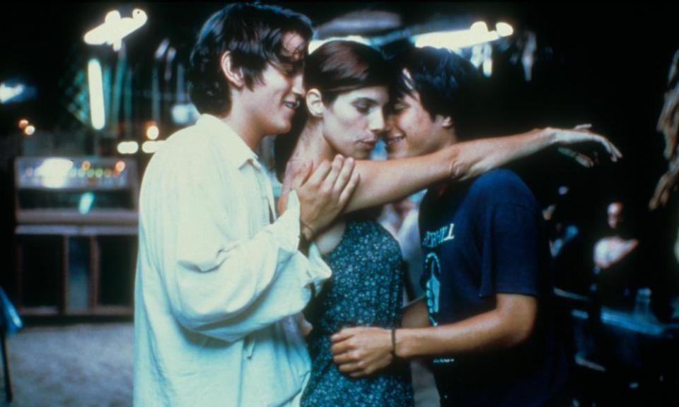 Diego Luna, Maribel Verdú and Gael García Bernal in Y tu mamá también.