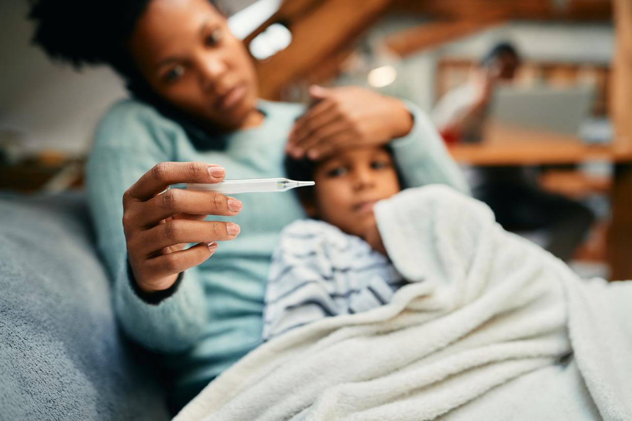 Flu symptoms can range from mild to severe and usually come on suddenly. Mild to moderate symptoms can be treated at home.
