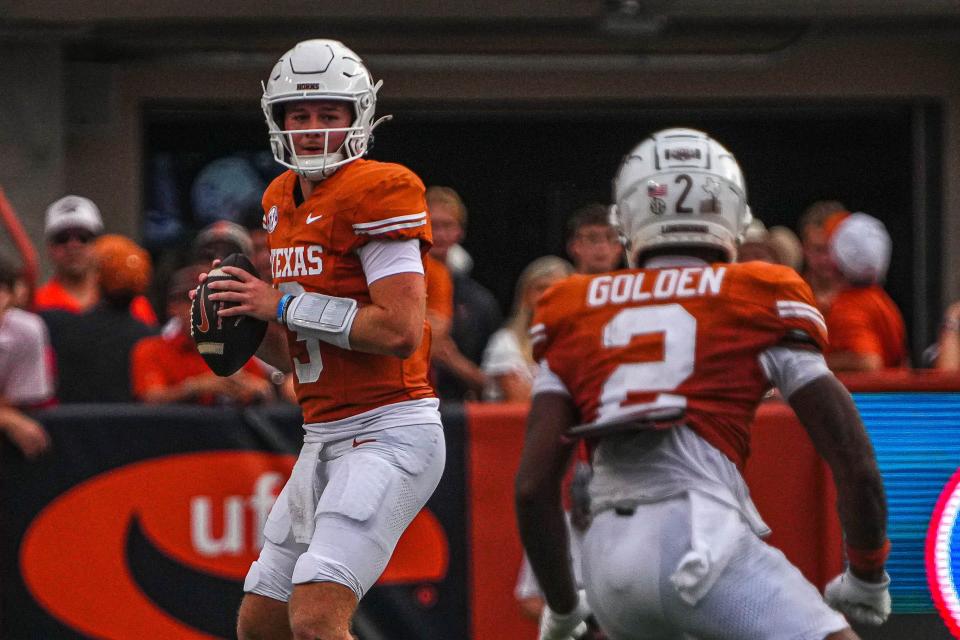 Texas Longhorns quarterback Quinn Ewers (3) looks for an open receiver during the game against UTSA at Darrell K Royal-Texas Memorial Stadium in Austin Saturday, Sept. 14, 2024.